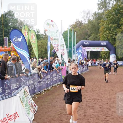 13.09.2026 - Airport Race Dennis Weichert http://msf.ph/oto/10297462 13.09.2026 10:35:02 Ziel 5226, 5256 meine-sportfotos.de