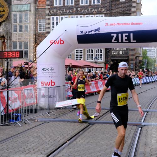 13.09.2026 - 21. swb-Marathon Bremen Tim E. http://msf.ph/oto/10297527 13.09.2026 10:28:56 Ziel 13515, 13547, 13567, 13593, 13624 meine-sportfotos.de
