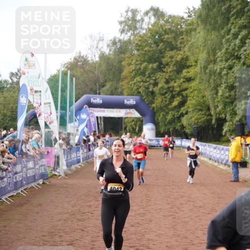 13.09.2026 - Airport Race Dennis Weichert http://msf.ph/oto/10297576 13.09.2026 10:35:14 Ziel 4042, 4043, 5025, 5027, 5185, 5325, 5453 meine-sportfotos.de