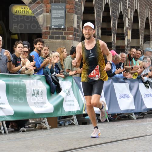 13.09.2026 - 21. swb-Marathon Bremen Strokosch-Dieckow http://msf.ph/oto/10297739 13.09.2026 12:30:02 Ziel 821 meine-sportfotos.de
