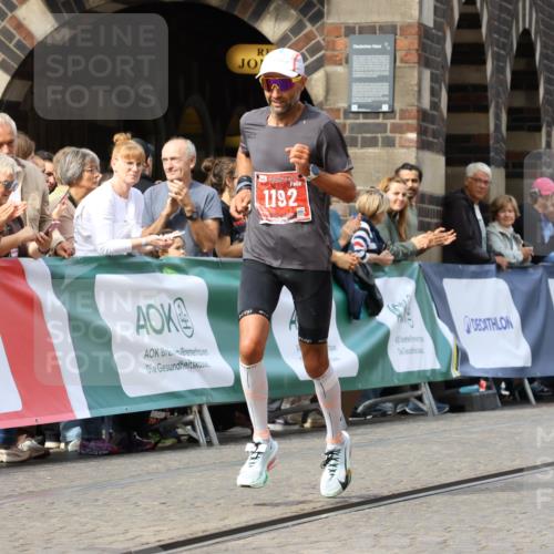 13.09.2026 - 21. swb-Marathon Bremen Strokosch-Dieckow http://msf.ph/oto/10297970 13.09.2026 12:34:19 Ziel 1192, 1154, 1997 meine-sportfotos.de