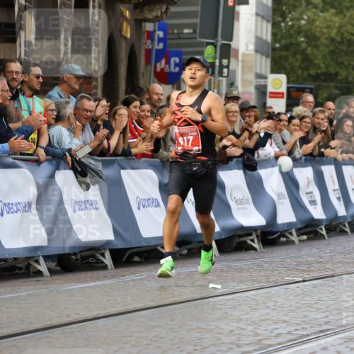 13.09.2026 - 21. swb-Marathon Bremen Strokosch-Dieckow http://msf.ph/oto/10298038 13.09.2026 12:35:01 Ziel 917, 1190, 1997, 1028 meine-sportfotos.de