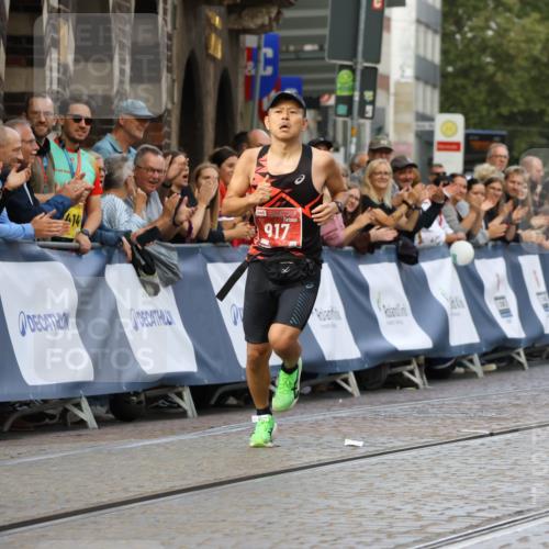 13.09.2026 - 21. swb-Marathon Bremen Strokosch-Dieckow http://msf.ph/oto/10298050 13.09.2026 12:35:01 Ziel 917, 1190, 1997, 1028 meine-sportfotos.de