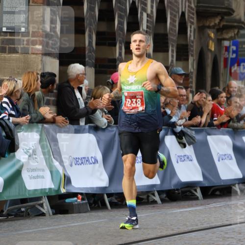 13.09.2026 - 21. swb-Marathon Bremen Strokosch-Dieckow http://msf.ph/oto/10298137 13.09.2026 12:36:11 Ziel 245, 1238 meine-sportfotos.de