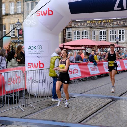 13.09.2026 - 21. swb-Marathon Bremen Tim E. http://msf.ph/oto/10298180 13.09.2026 10:33:53 Ziel 10366, 10475, 11059, 11481, 11652, 12459, 13530 meine-sportfotos.de