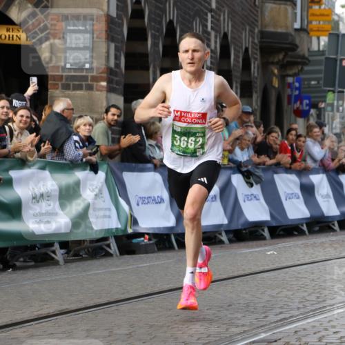 13.09.2026 - 21. swb-Marathon Bremen Strokosch-Dieckow http://msf.ph/oto/10298332 13.09.2026 12:40:44 Ziel 642, 1263 meine-sportfotos.de