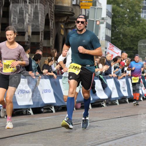 13.09.2026 - 21. swb-Marathon Bremen Strokosch-Dieckow http://msf.ph/oto/10298535 13.09.2026 10:50:03 Ziel 10508, 10709, 11007, 11183, 11717, 10876, 11111, 11128, 11178, 11497, 11499, 12240, 12269 meine-sportfotos.de
