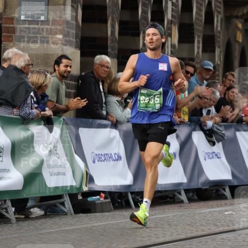 13.09.2026 - 21. swb-Marathon Bremen Strokosch-Dieckow http://msf.ph/oto/10298713 13.09.2026 12:44:45 Ziel 2044, 6507, 814, 1187, 1840, 4474, 6485, 8285 meine-sportfotos.de
