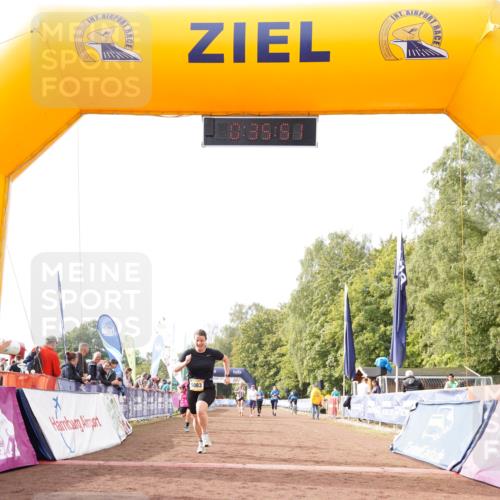 13.09.2026 - Airport Race Dennis Weichert http://msf.ph/oto/10298896 13.09.2026 10:36:24 Ziel 5083, 5216 meine-sportfotos.de