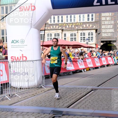13.09.2026 - 21. swb-Marathon Bremen Tim E. http://msf.ph/oto/10298918 13.09.2026 10:37:41 Ziel 10502, 10961, 11619, 11854, 13608 meine-sportfotos.de