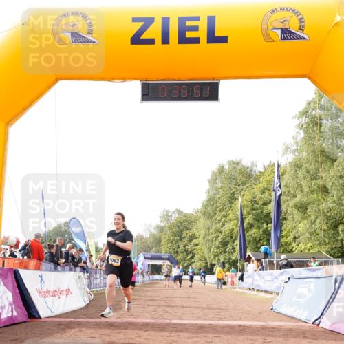 13.09.2026 - Airport Race Dennis Weichert http://msf.ph/oto/10298930 13.09.2026 10:36:24 Ziel 5083, 5216 meine-sportfotos.de