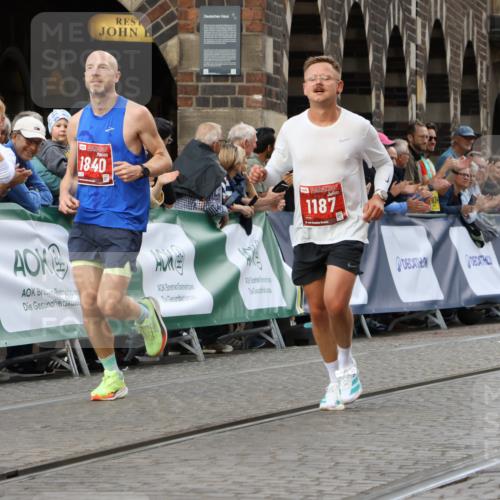 13.09.2026 - 21. swb-Marathon Bremen Strokosch-Dieckow http://msf.ph/oto/10298974 13.09.2026 12:45:26 Ziel 322, 814, 1187, 1544, 1840, 8285, 2032 meine-sportfotos.de