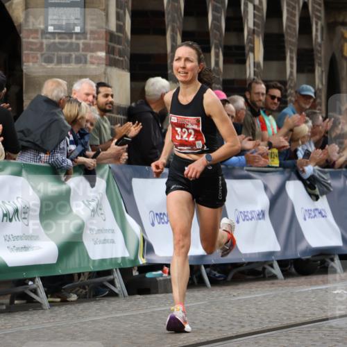 13.09.2026 - 21. swb-Marathon Bremen Strokosch-Dieckow http://msf.ph/oto/10299019 13.09.2026 12:45:28 Ziel 322, 814, 1187, 1544, 1840, 8285, 2032 meine-sportfotos.de