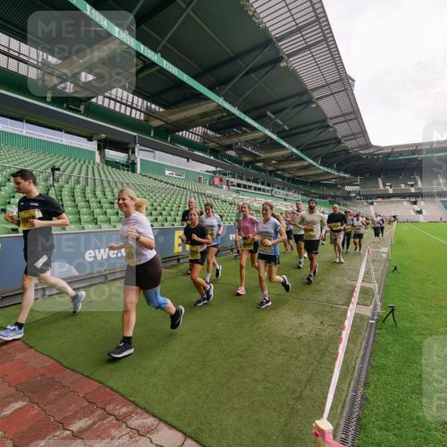 13.09.2026 - 21. swb-Marathon Bremen Michael Burmester http://msf.ph/oto/10299221 13.09.2026 10:36:20 Laufen im Stadion 10092, 10093, 10144, 10152, 10153, 10154, 10157, 10160, 10173, 10175, 10181, 10182, 10186, 10187, 10195, 10198, 10237, 10245, 10251, 10257, 10263, 10272, 10275, 10278, 10291, 10296, 10306, 10309, 10327, 10331, 10332, 10338, 10357, 10377, 10382, 10390, 10403, 10409, 10411, 10420, 10427, 10429, 10439, 10473, 10477, 10481, 10492, 10497, 10500, 10528, 10531, 10560, 10569, 10607, 10613, 10617, 10633, 10636, 10647, 10648, 10659, 10671, 10672, 10715 meine-sportfotos.de
