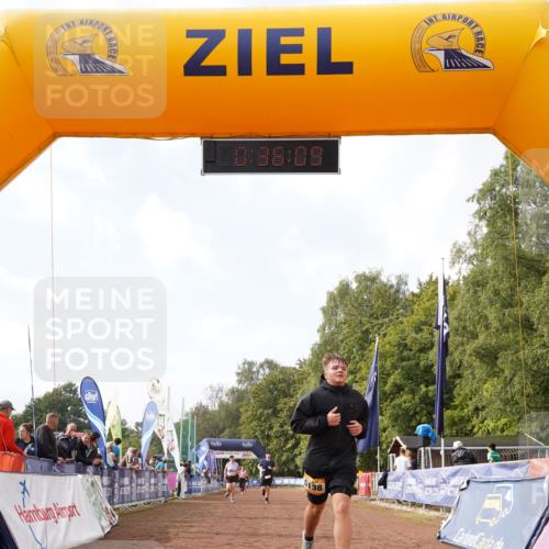 13.09.2026 - Airport Race Dennis Weichert http://msf.ph/oto/10299264 13.09.2026 10:36:43 Ziel 5110, 5138, 5301, 5319 meine-sportfotos.de
