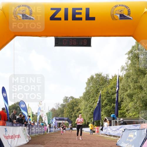 13.09.2026 - Airport Race Dennis Weichert http://msf.ph/oto/10299383 13.09.2026 10:36:53 Ziel 5110, 5252, 5319 meine-sportfotos.de