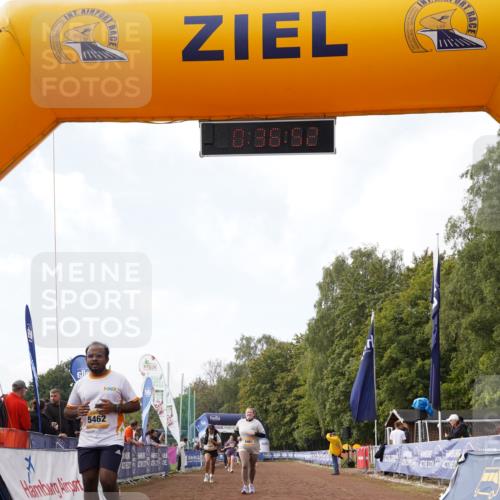 13.09.2026 - Airport Race Dennis Weichert http://msf.ph/oto/10299769 13.09.2026 10:37:25 Ziel 5105, 5107, 5255, 5258, 5363, 5407, 5461, 5462 meine-sportfotos.de