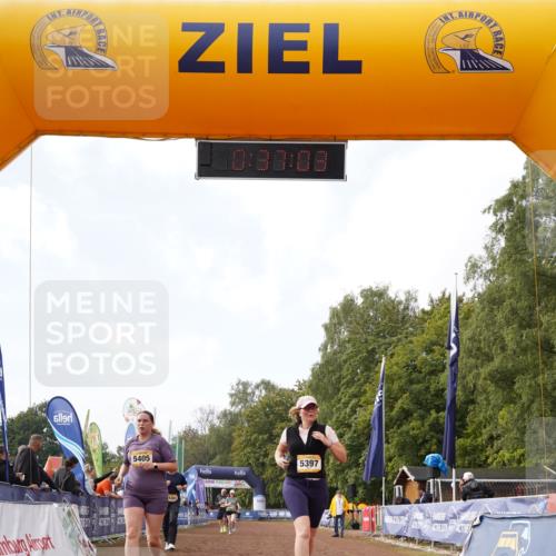 13.09.2026 - Airport Race Dennis Weichert http://msf.ph/oto/10299808 13.09.2026 10:37:36 Ziel 5214, 5303, 5397, 5405 meine-sportfotos.de