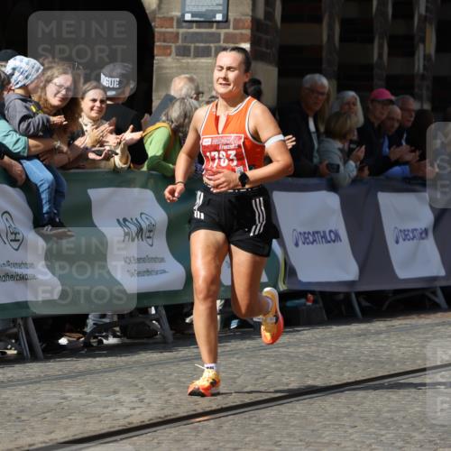 13.09.2026 - 21. swb-Marathon Bremen Strokosch-Dieckow http://msf.ph/oto/10299853 13.09.2026 12:48:07 Ziel 875, 991, 1161, 1783 meine-sportfotos.de