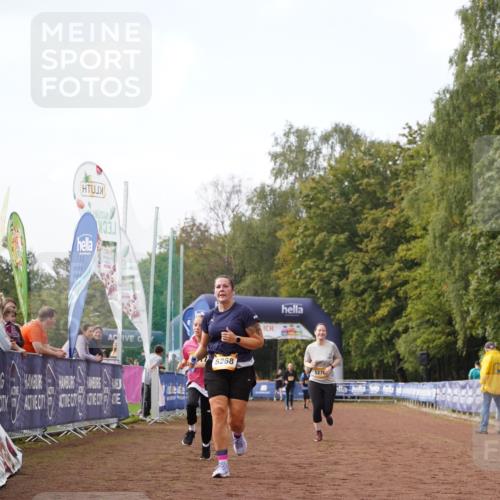 13.09.2026 - Airport Race Dennis Weichert http://msf.ph/oto/10299881 13.09.2026 10:37:55 Ziel 5268, 5270, 5387, 5417 meine-sportfotos.de