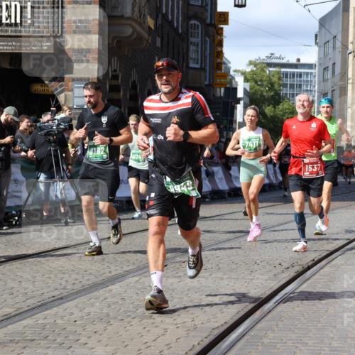 13.09.2026 - 21. swb-Marathon Bremen Strokosch-Dieckow http://msf.ph/oto/10299900 13.09.2026 13:20:33 Ziel 205, 232, 655, 1058, 1390, 1537, 1750, 1931, 2122, 2343, 2577, 2807, 2885, 2903, 3685, 3690, 4287, 4351, 5340, 5389, 5450, 5583, 6663, 6901, 7018, 7341, 7531, 7664, 8178, 9047, 9518, 9756, 541, 769, 876, 3866, 4174, 4357, 4482, 5213, 5855, 5954, 6177, 7411, 7517, 8005, 8141, 8804, 9162, 9691, 13126 meine-sportfotos.de