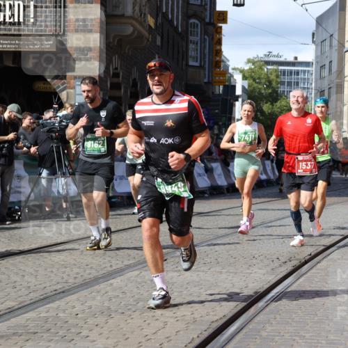 13.09.2026 - 21. swb-Marathon Bremen Strokosch-Dieckow http://msf.ph/oto/10299918 13.09.2026 13:20:34 Ziel 205, 232, 655, 1058, 1390, 1537, 1750, 1931, 2122, 2343, 2577, 2807, 2885, 2903, 3685, 3690, 4287, 4351, 5137, 5340, 5389, 5450, 5583, 6663, 6901, 7018, 7341, 7531, 7664, 8178, 9047, 9518, 9756, 13222, 541, 769, 876, 3866, 4174, 4482, 5213, 5855, 5954, 6177, 7411, 7517, 8005, 8141, 8804, 9162, 9691, 13126 meine-sportfotos.de