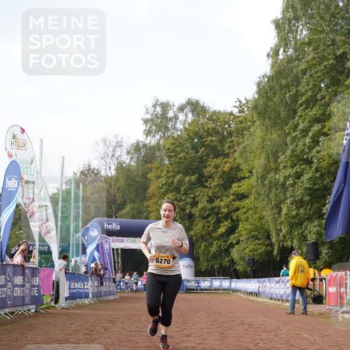 13.09.2026 - Airport Race Dennis Weichert http://msf.ph/oto/10299919 13.09.2026 10:37:58 Ziel 5268, 5270, 5417 meine-sportfotos.de