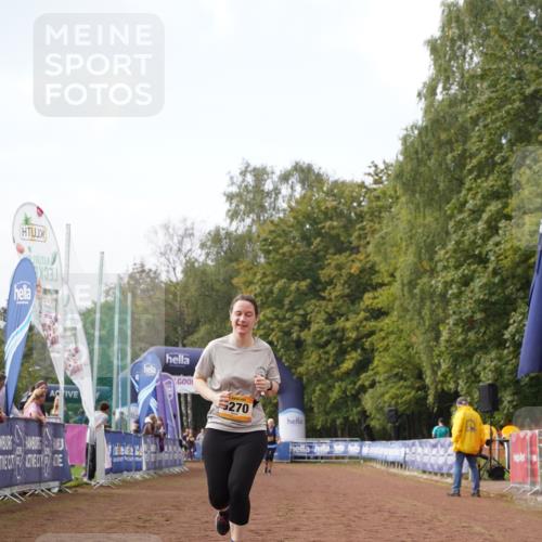 13.09.2026 - Airport Race Dennis Weichert http://msf.ph/oto/10299930 13.09.2026 10:37:58 Ziel 5268, 5270, 5417 meine-sportfotos.de
