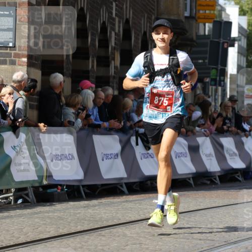 13.09.2026 - 21. swb-Marathon Bremen Strokosch-Dieckow http://msf.ph/oto/10299978 13.09.2026 12:48:16 Ziel 358, 447, 875, 5428 meine-sportfotos.de