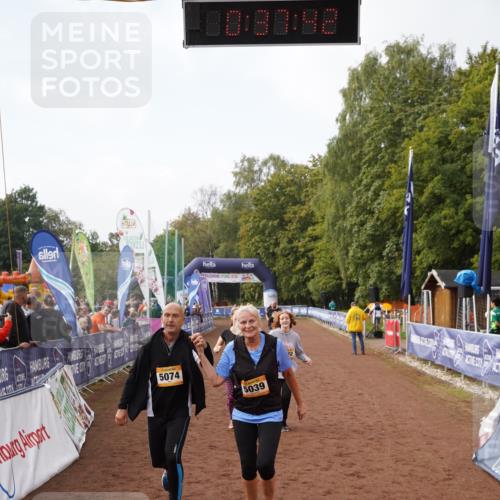 13.09.2026 - Airport Race Dennis Weichert http://msf.ph/oto/10299995 13.09.2026 10:38:16 Ziel 5039, 5074, 5132, 5134, 5248, 5264 meine-sportfotos.de