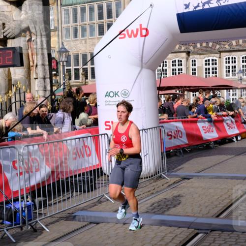 13.09.2026 - 21. swb-Marathon Bremen Tim E. http://msf.ph/oto/10300007 13.09.2026 10:40:09 Ziel 11198, 11721, 12144, 12339, 13519, 13642 meine-sportfotos.de
