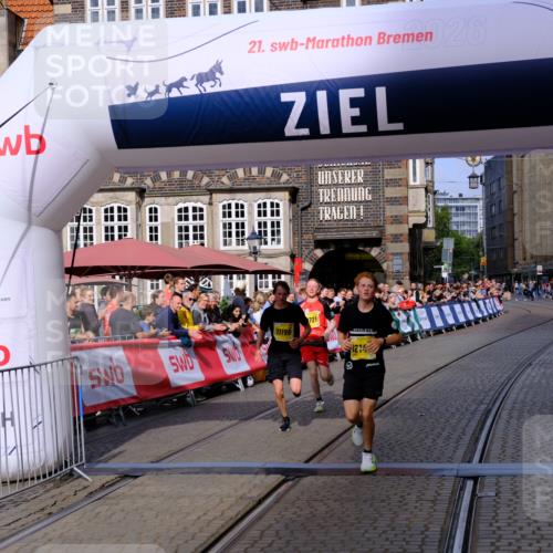 13.09.2026 - 21. swb-Marathon Bremen Tim E. http://msf.ph/oto/10300052 13.09.2026 10:40:12 Ziel 11198, 11721, 12144, 12339, 13519 meine-sportfotos.de
