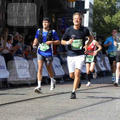 13.09.2026 - 21. swb-Marathon Bremen Strokosch-Dieckow http://msf.ph/oto/10300070 13.09.2026 13:20:40 Ziel 201, 232, 334, 655, 1197, 1646, 1750, 2122, 2493, 2577, 2885, 2953, 3685, 4351, 4358, 5137, 5450, 5583, 6901, 7018, 7664, 8178, 9047, 9518, 9756, 13222, 541, 769, 1056, 1881, 2425, 2640, 3356, 3866, 4316, 4482, 4612, 5161, 5213, 5954, 6177, 6401, 6680, 7517, 8005, 8141, 8804, 9691, 13126 meine-sportfotos.de