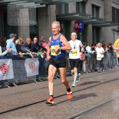 13.09.2026 - 21. swb-Marathon Bremen Strokosch-Dieckow http://msf.ph/oto/10300350 13.09.2026 10:48:23 Ziel 10231, 10269, 10426, 10489, 10538, 10770, 10814, 10815, 10917, 10993, 11196, 11372, 11611, 11837, 11885, 13512, 10142, 10316, 10329, 10421, 10638, 11058, 11135, 11193, 11241, 11582, 11683, 11781, 11815, 12259, 13570 meine-sportfotos.de