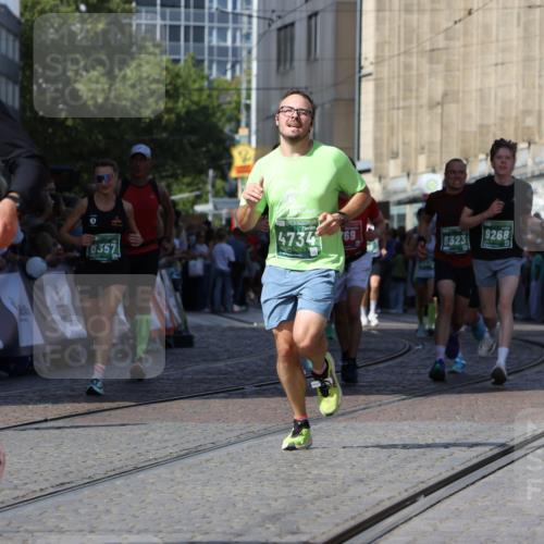 13.09.2026 - 21. swb-Marathon Bremen Strokosch-Dieckow http://msf.ph/oto/10300630 13.09.2026 13:21:04 Ziel 541, 769, 876, 1056, 1528, 1881, 2640, 3356, 3866, 4174, 4357, 4482, 4612, 5161, 5213, 5855, 5954, 6177, 6680, 7411, 7517, 8005, 8141, 8804, 9162, 9691, 9949, 13126, 226, 2979, 3450, 3534, 4362, 4445, 4734, 6357, 8323, 8408, 8791, 9267, 9268, 9900 meine-sportfotos.de
