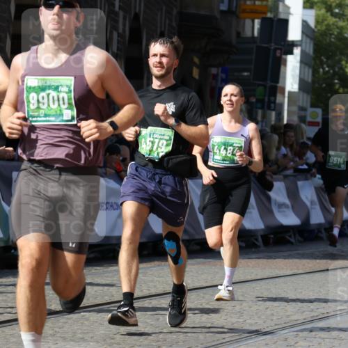 13.09.2026 - 21. swb-Marathon Bremen Strokosch-Dieckow http://msf.ph/oto/10300926 13.09.2026 13:21:19 Ziel 854, 1056, 1191, 1881, 2425, 2640, 3356, 3450, 3933, 4126, 4316, 4362, 4465, 4612, 4734, 5161, 6401, 6680, 6970, 7902, 8237, 8622, 8971, 13120, 1130, 2904, 3120, 3202, 3435, 3655, 4165, 4234, 4484, 4519, 6862, 8184, 8270, 8384, 8730, 8923, 9048, 9514, 9722 meine-sportfotos.de
