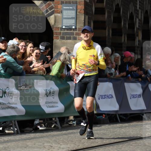 13.09.2026 - 21. swb-Marathon Bremen Strokosch-Dieckow http://msf.ph/oto/10301055 13.09.2026 12:51:08 Ziel 668, 1214, 858, 3617, 13033 meine-sportfotos.de