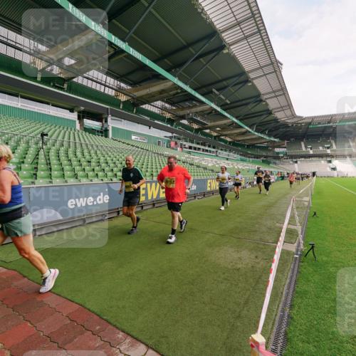13.09.2026 - 21. swb-Marathon Bremen Michael Burmester http://msf.ph/oto/10301432 13.09.2026 10:45:22 Laufen im Stadion 10137, 10176, 10191, 10192, 10194, 10202, 10242, 10295, 10344, 10430, 10472, 10524, 10568, 10600, 10629, 10651, 10679, 10713, 10756, 10779, 10979, 10997, 10999, 11081, 11181, 11200, 11233, 11244, 11307, 11309, 11355, 11367, 11385, 11408, 11495, 11574, 11629, 11709, 11808, 11821, 11932, 11943, 12057, 12089, 12151, 12153, 12177, 12178, 12224, 12226, 12285, 12311, 12321, 12334, 12374, 12462, 12539, 10148, 10303, 10330 meine-sportfotos.de