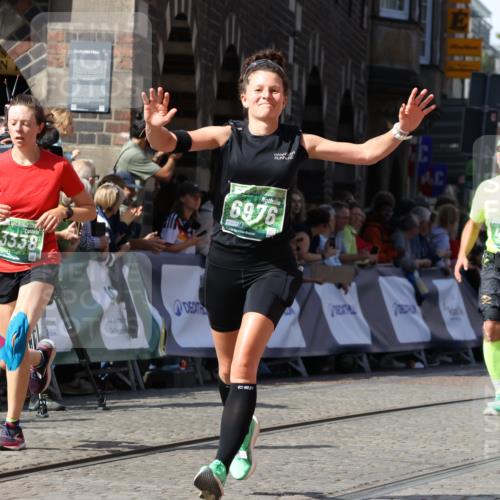 13.09.2026 - 21. swb-Marathon Bremen Strokosch-Dieckow http://msf.ph/oto/10301633 13.09.2026 13:21:49 Ziel 1130, 2088, 2570, 2904, 3120, 3202, 3435, 3534, 3655, 3930, 4165, 4234, 4445, 4484, 4519, 5542, 6862, 7176, 8184, 8270, 8384, 8730, 8923, 9048, 9514, 9722, 9900, 13145, 141, 148, 1209, 2051, 3338, 3652, 3774, 4581, 5193, 6976, 7098, 8438, 8452, 8924, 9599 meine-sportfotos.de