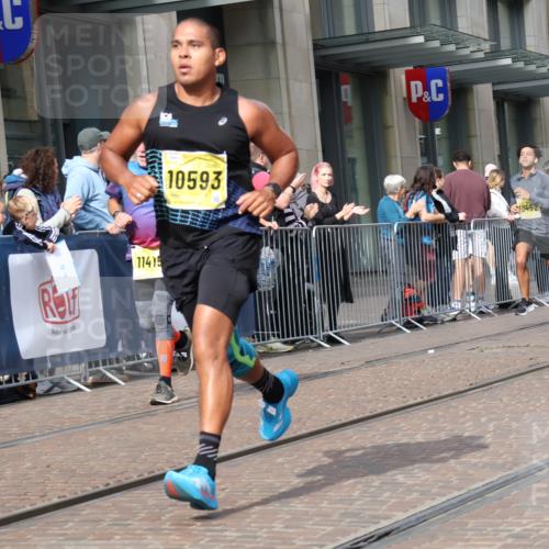 13.09.2026 - 21. swb-Marathon Bremen Strokosch-Dieckow http://msf.ph/oto/10301674 13.09.2026 10:49:54 Ziel 10170, 10452, 10876, 10923, 11111, 11128, 11178, 11415, 11497, 11499, 11680, 12045, 12240, 12269, 12510, 13562, 10508, 10593, 10709, 10966, 11005, 11007, 11035, 11183, 11717, 12380 meine-sportfotos.de