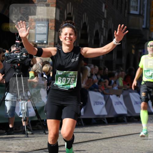 13.09.2026 - 21. swb-Marathon Bremen Strokosch-Dieckow http://msf.ph/oto/10301728 13.09.2026 13:21:50 Ziel 1130, 2088, 2570, 2904, 3120, 3202, 3435, 3655, 3930, 4165, 4234, 4445, 4484, 4519, 5542, 6862, 7176, 8184, 8270, 8384, 8730, 8923, 9048, 9514, 9722, 9900, 13145, 141, 148, 1209, 2051, 3338, 3652, 3774, 4581, 5193, 7098, 8438, 8452, 8924, 9599 meine-sportfotos.de