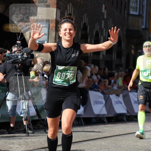 13.09.2026 - 21. swb-Marathon Bremen Strokosch-Dieckow http://msf.ph/oto/10301739 13.09.2026 13:21:50 Ziel 1130, 2088, 2570, 2904, 3120, 3202, 3435, 3655, 3930, 4165, 4234, 4445, 4484, 4519, 5542, 6862, 7176, 8184, 8270, 8384, 8730, 8923, 9048, 9514, 9722, 9900, 13145, 141, 148, 1209, 2051, 3338, 3652, 3774, 4581, 5193, 7098, 8438, 8452, 8924, 9599 meine-sportfotos.de