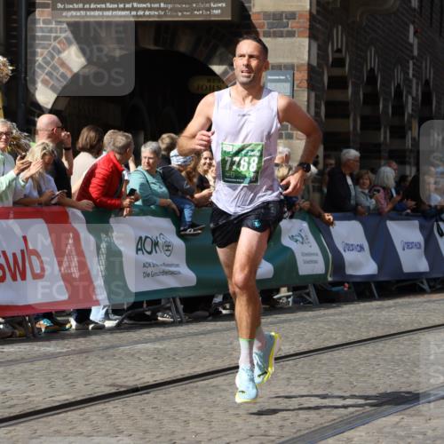 13.09.2026 - 21. swb-Marathon Bremen Strokosch-Dieckow http://msf.ph/oto/10301753 13.09.2026 12:52:31 Ziel 959, 1357, 553, 8729 meine-sportfotos.de