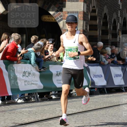 13.09.2026 - 21. swb-Marathon Bremen Strokosch-Dieckow http://msf.ph/oto/10301925 13.09.2026 12:52:47 Ziel 525, 959, 1507, 7768, 417, 2100, 8077, 9522 meine-sportfotos.de
