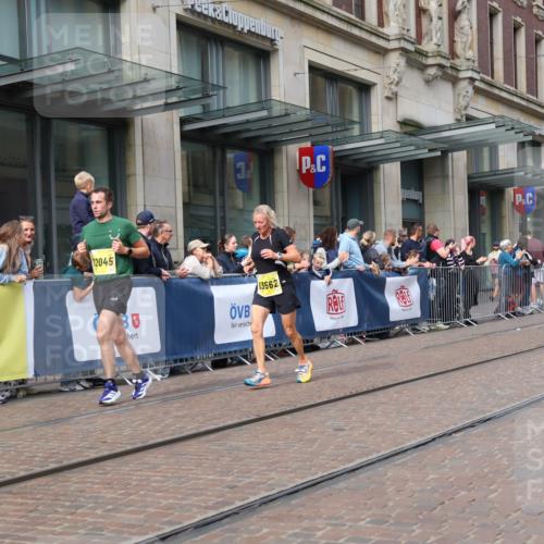 13.09.2026 - 21. swb-Marathon Bremen Strokosch-Dieckow http://msf.ph/oto/10302096 13.09.2026 10:50:17 Ziel 10233, 10267, 10525, 10764, 10840, 10923, 11220, 11276, 11622, 11664, 11680, 11742, 11753, 11774, 12045, 12052, 12070, 12078, 12309, 12447, 12488, 13544, 13562, 10170, 10452, 10876, 11111, 11128, 11178, 11415, 11497, 11499, 12240, 12269, 12510 meine-sportfotos.de