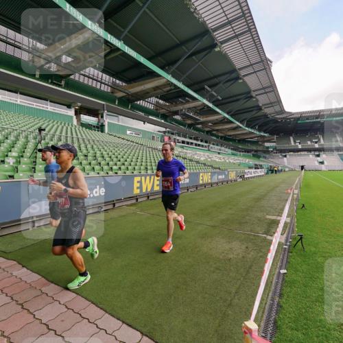 13.09.2026 - 21. swb-Marathon Bremen Michael Burmester http://msf.ph/oto/10302316 13.09.2026 12:17:17 Laufen im Stadion 513, 917, 1154, 1190, 1192, 1263, 245, 317, 540, 822, 1149 meine-sportfotos.de