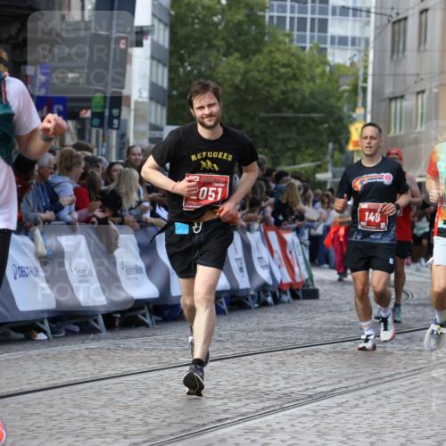 13.09.2026 - 21. swb-Marathon Bremen Strokosch-Dieckow http://msf.ph/oto/10302510 13.09.2026 13:22:22 Ziel 141, 148, 1209, 1645, 2051, 3021, 3338, 3652, 3774, 4581, 5193, 7098, 7625, 7917, 8438, 8452, 8924, 9599, 9839, 1933, 2481, 3855, 4483, 4697, 6891, 7586, 8547, 8694 meine-sportfotos.de