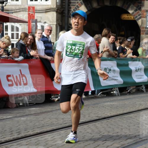 13.09.2026 - 21. swb-Marathon Bremen Strokosch-Dieckow http://msf.ph/oto/10302629 13.09.2026 12:53:31 Ziel 2585, 2670, 7650, 8081, 272, 1089, 1168, 1606, 3606 meine-sportfotos.de
