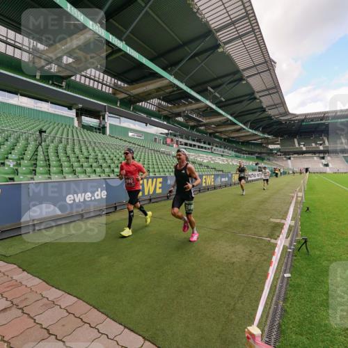 13.09.2026 - 21. swb-Marathon Bremen Michael Burmester http://msf.ph/oto/10302746 13.09.2026 12:37:31 Laufen im Stadion 346, 365, 466, 658, 850, 895, 1090, 1118, 1288, 1385, 1485, 1583, 1604, 1754, 2073, 2141, 2585, 2670, 3617, 7244, 7650, 7768, 8075, 8077, 8081, 8729, 9522, 9617, 250, 272, 299, 525, 919, 1089, 1212, 2072, 5428, 7741 meine-sportfotos.de