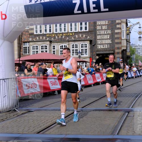 13.09.2026 - 21. swb-Marathon Bremen Tim E. http://msf.ph/oto/10302790 13.09.2026 10:45:28 Ziel 10096, 10143, 10214, 10398, 10866, 11020, 11396, 11695, 12054, 13591 meine-sportfotos.de